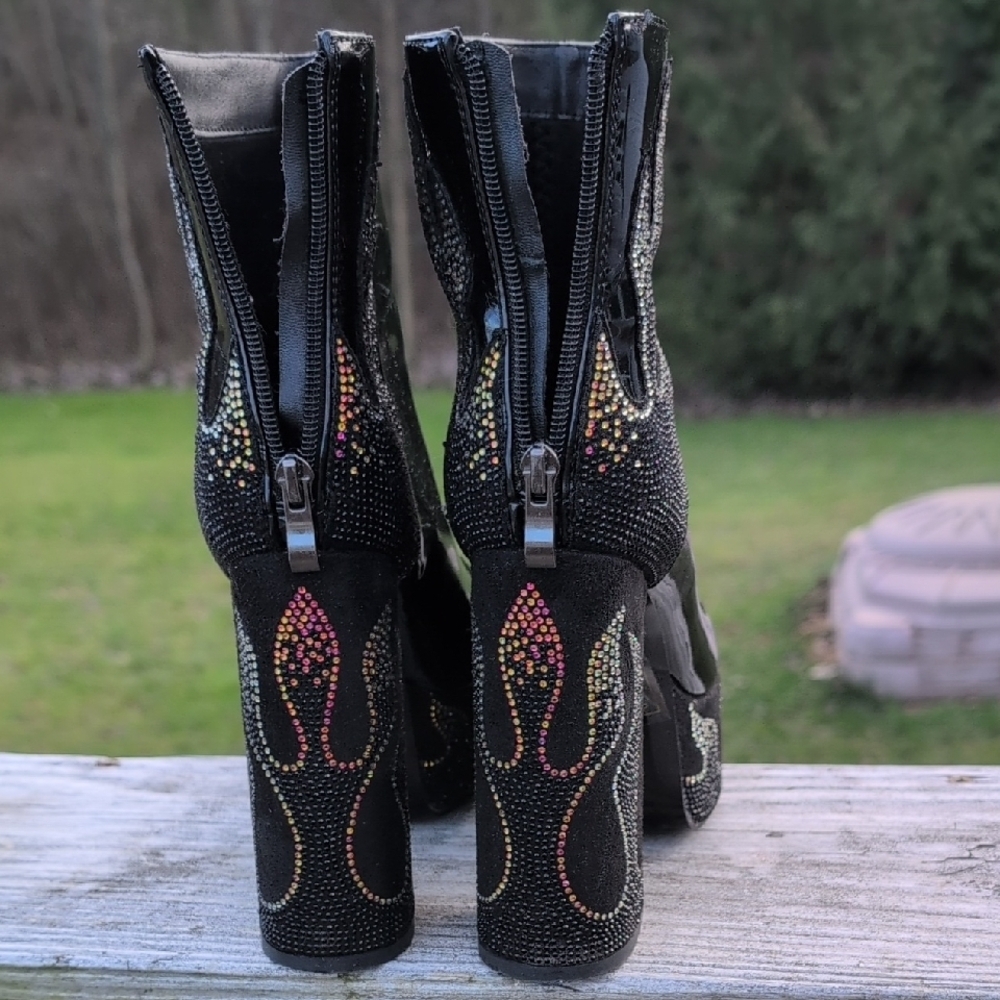 Y2K, Grunge, Azalea Wang Black and Multicolor Flame Platform Boots - Picture 4 of 8
